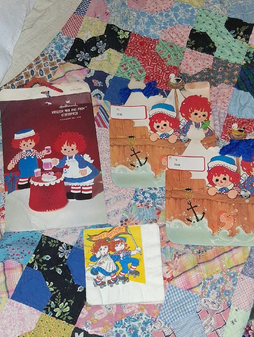 Vintage Hallmark Raggedy Ann & Andy Gift Tags and Napkins - Red, Blue, White